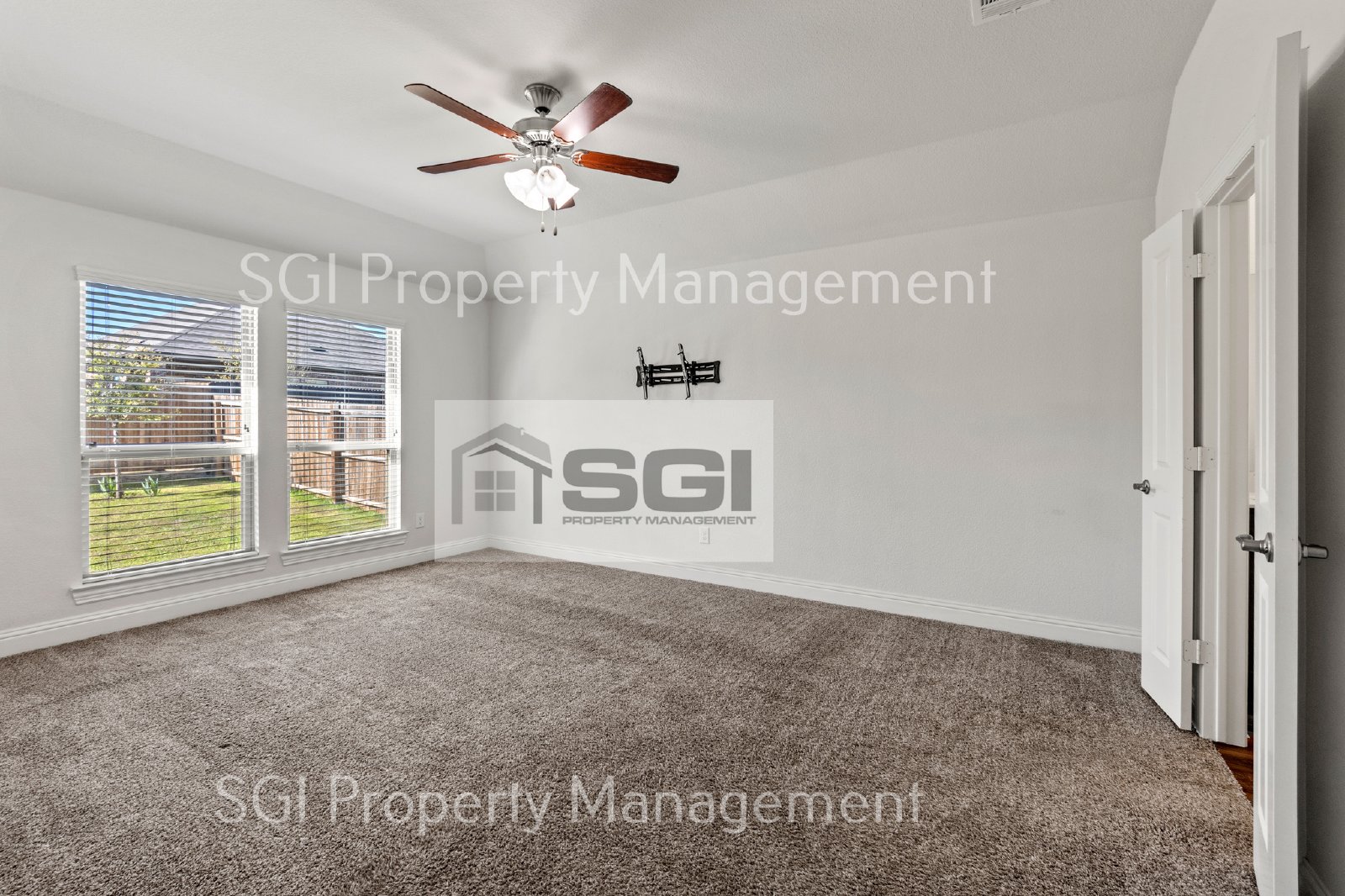 Fantastic large 1 story home in Silverado ready for immediate move in property image