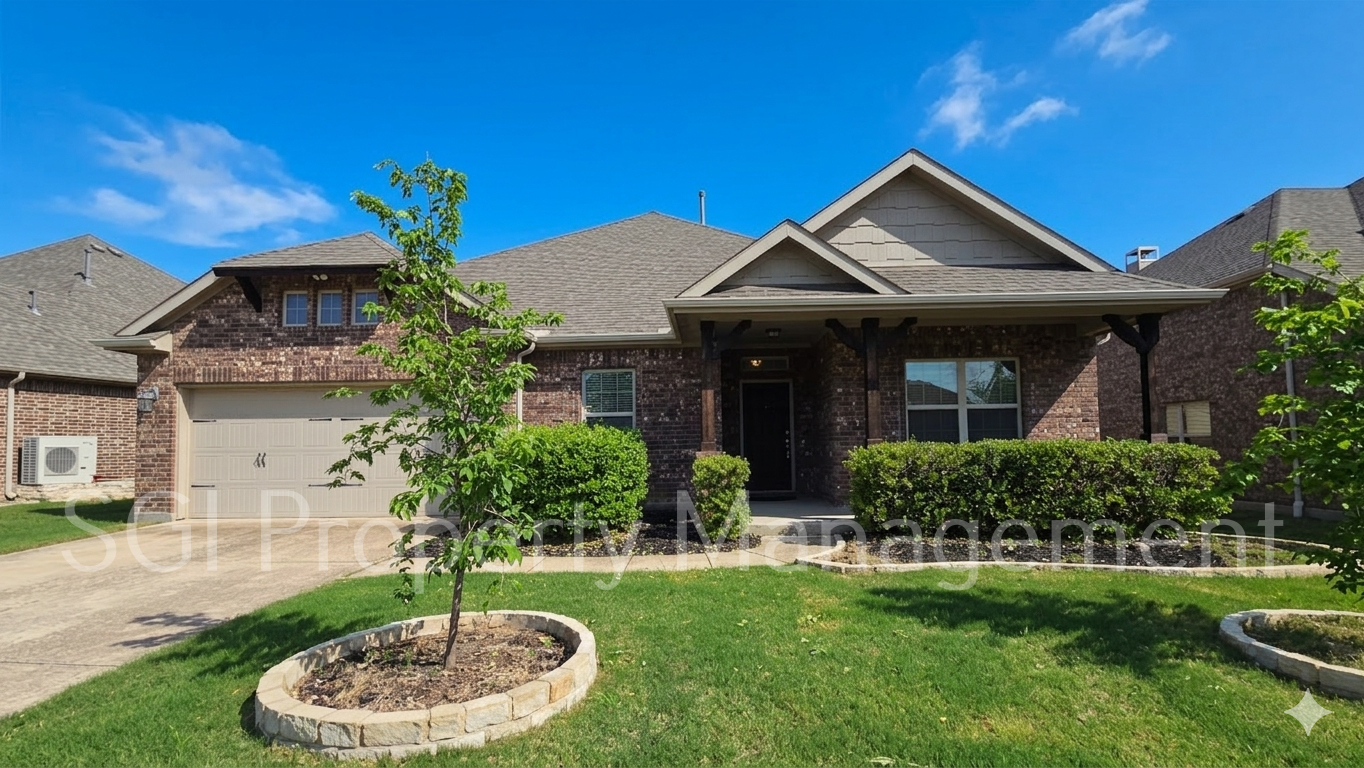 Spectacular One-story Home with Community Pools property image