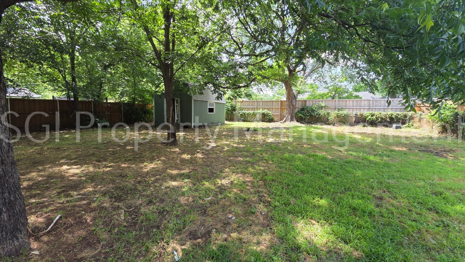 Charming home ready for move in property image