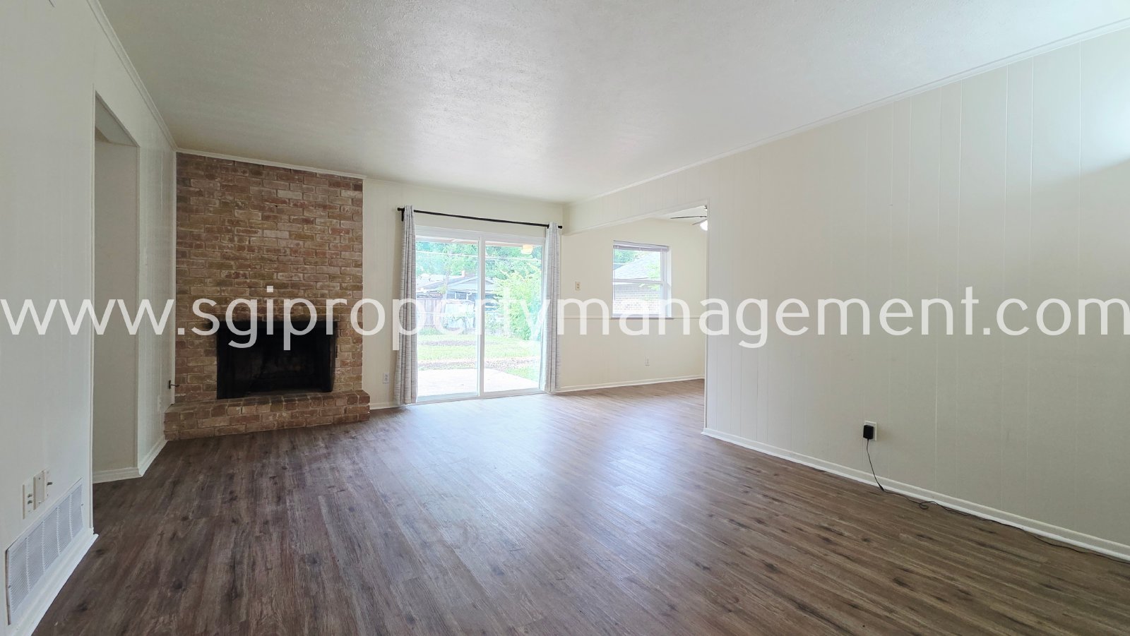 Beautiful Richardson home ready for move in property image