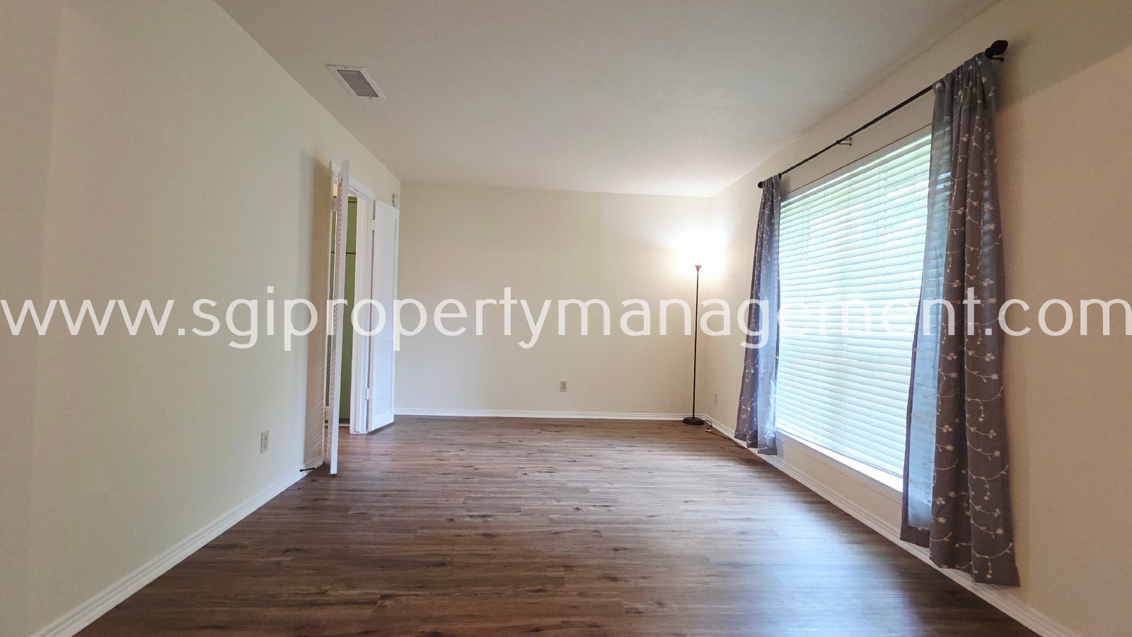 Beautiful Richardson home ready for move in property image