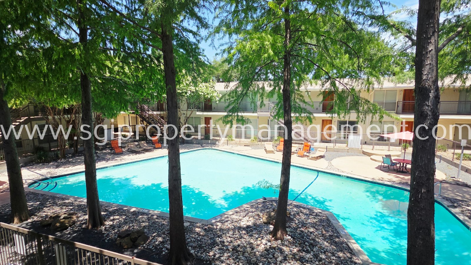 Amazing condo ready for move in property image