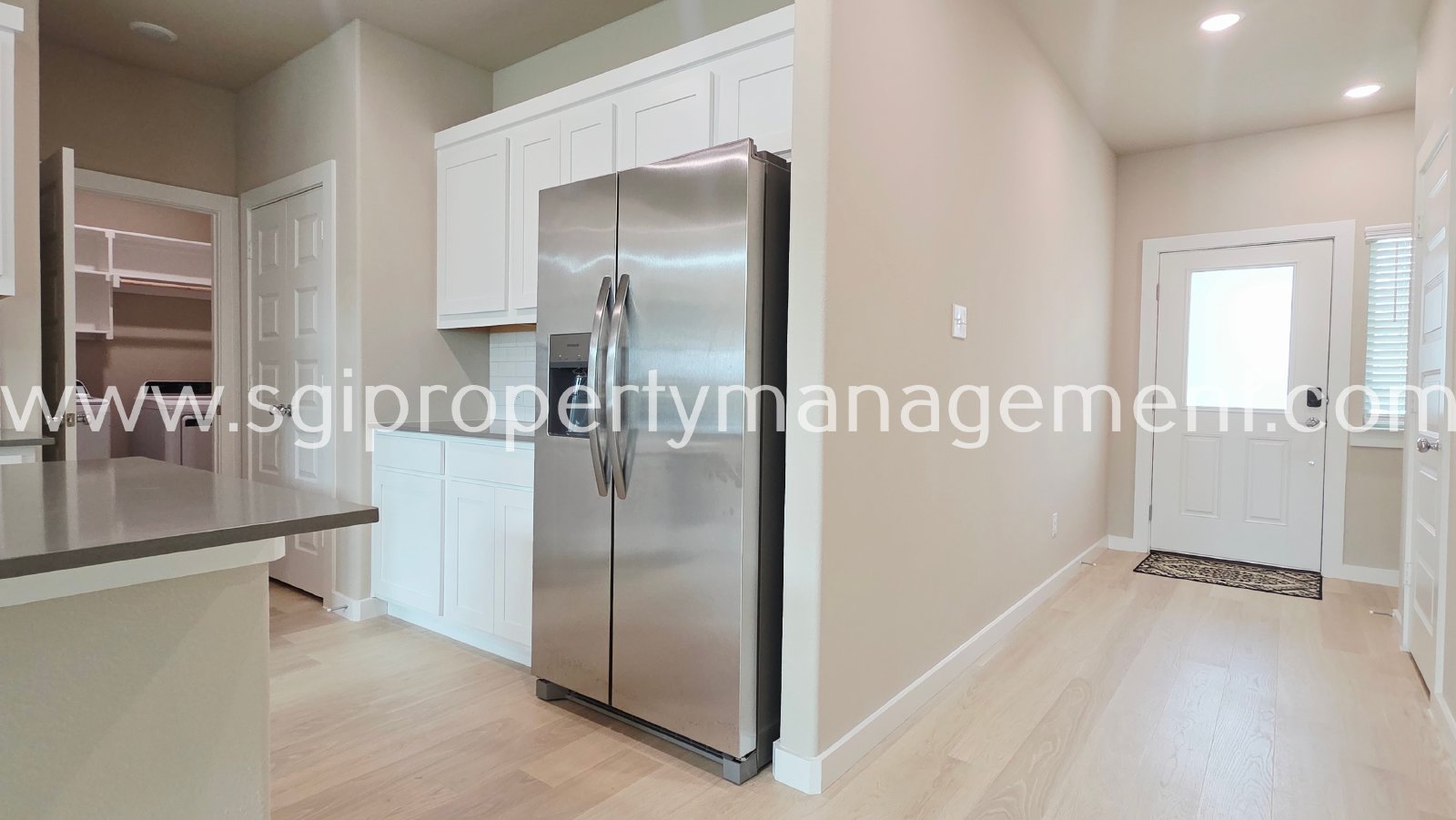 Modern 4 bedroom 2.5 bath! property image