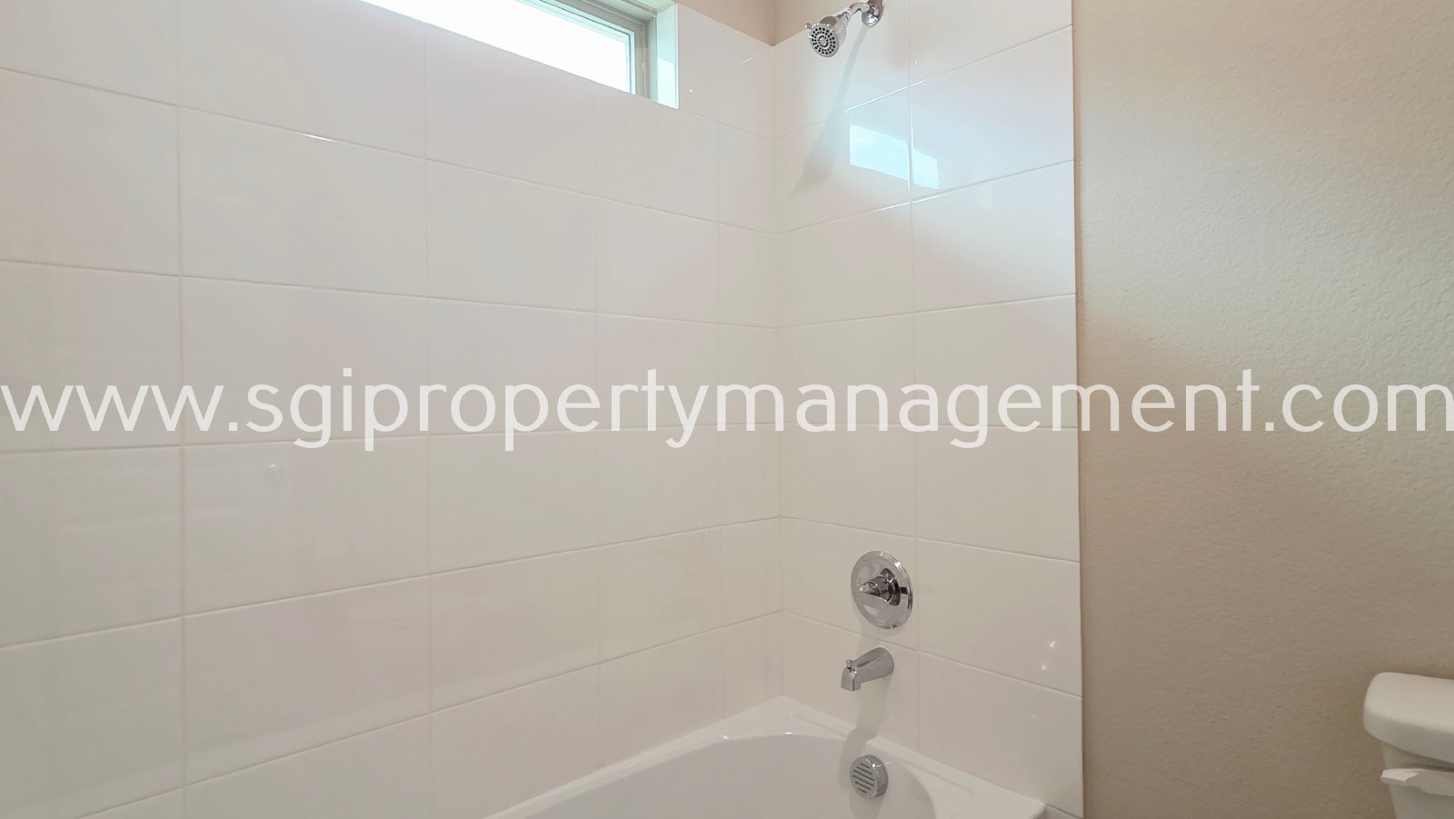 Modern 4 bedroom 2.5 bath! property image
