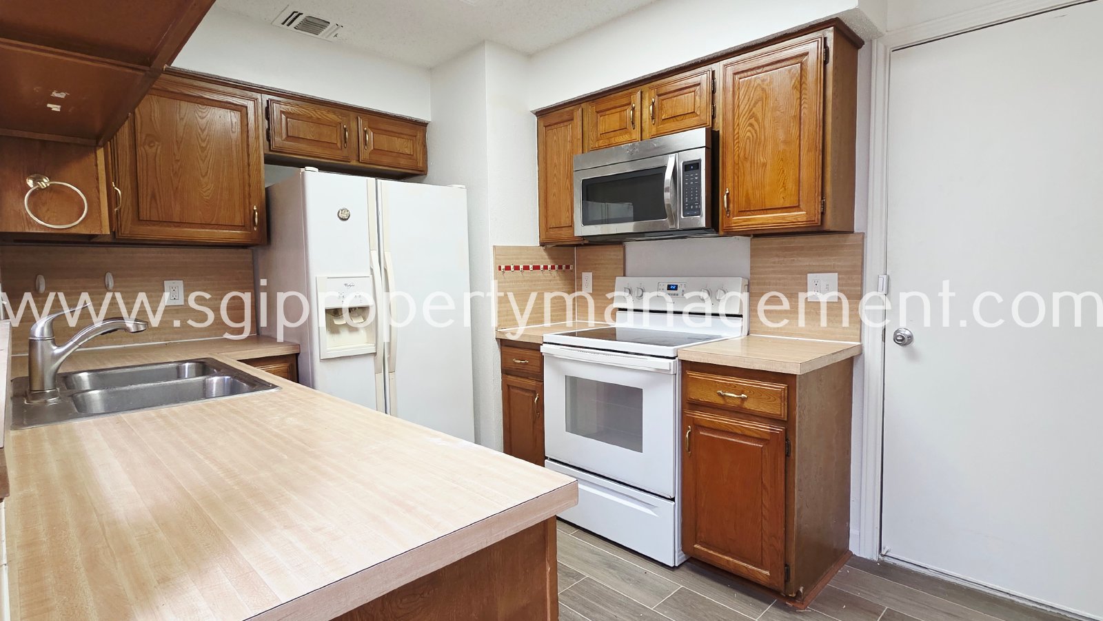Inviting 2-bedroom 2-bath! property image