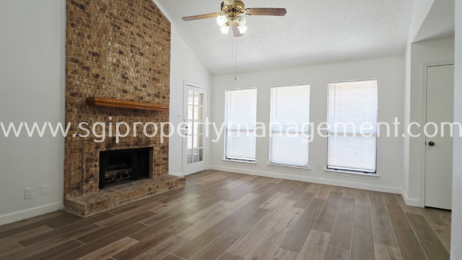 Inviting 2-bedroom 2-bath! property image