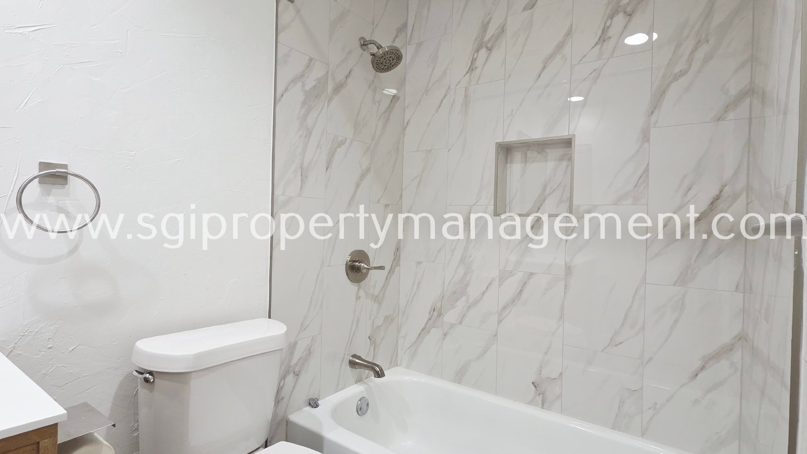 Inviting 2-bedroom 2-bath! property image