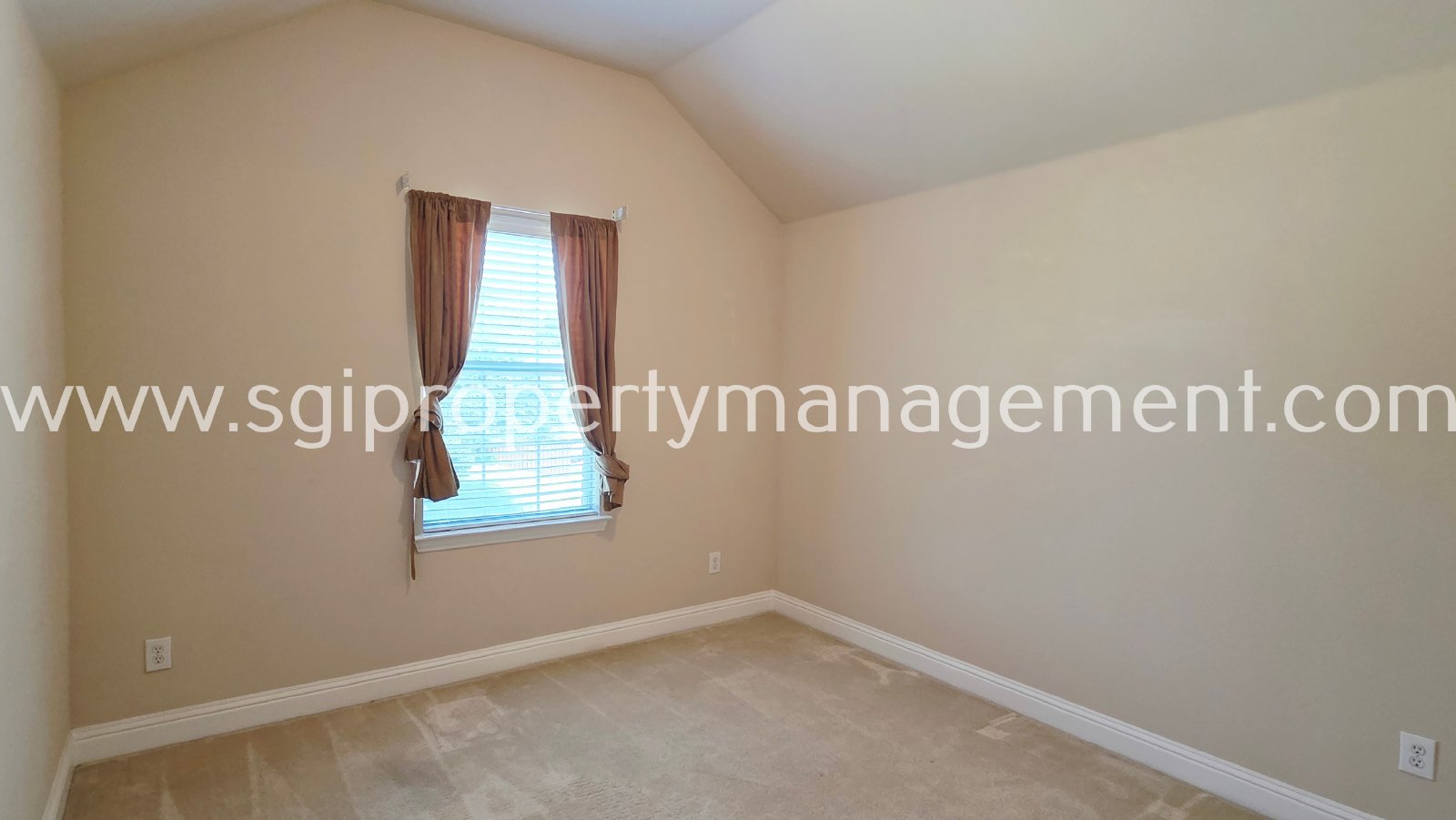 1902 Smoke Tree Trl property image