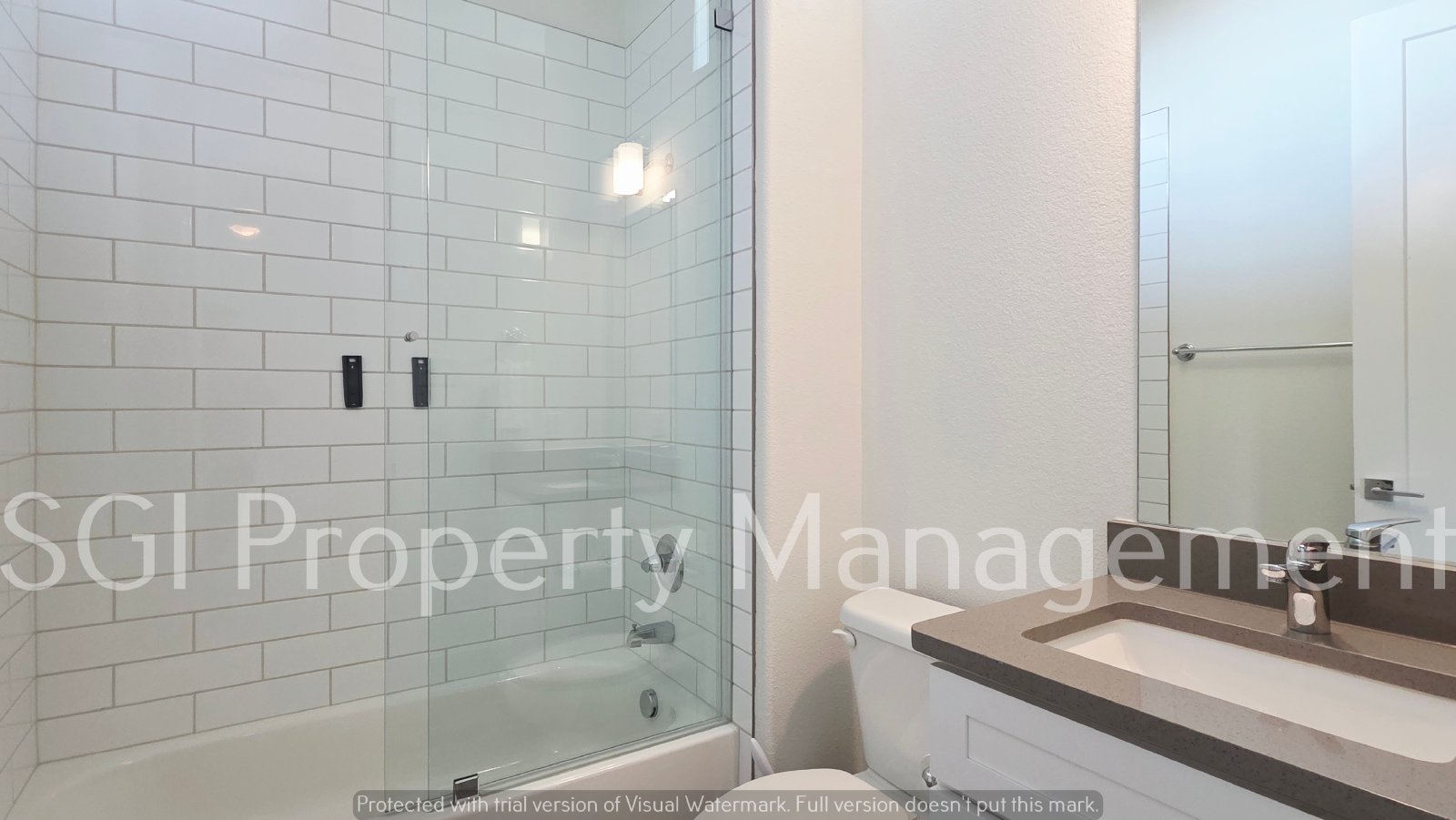 13222 Bee St property image