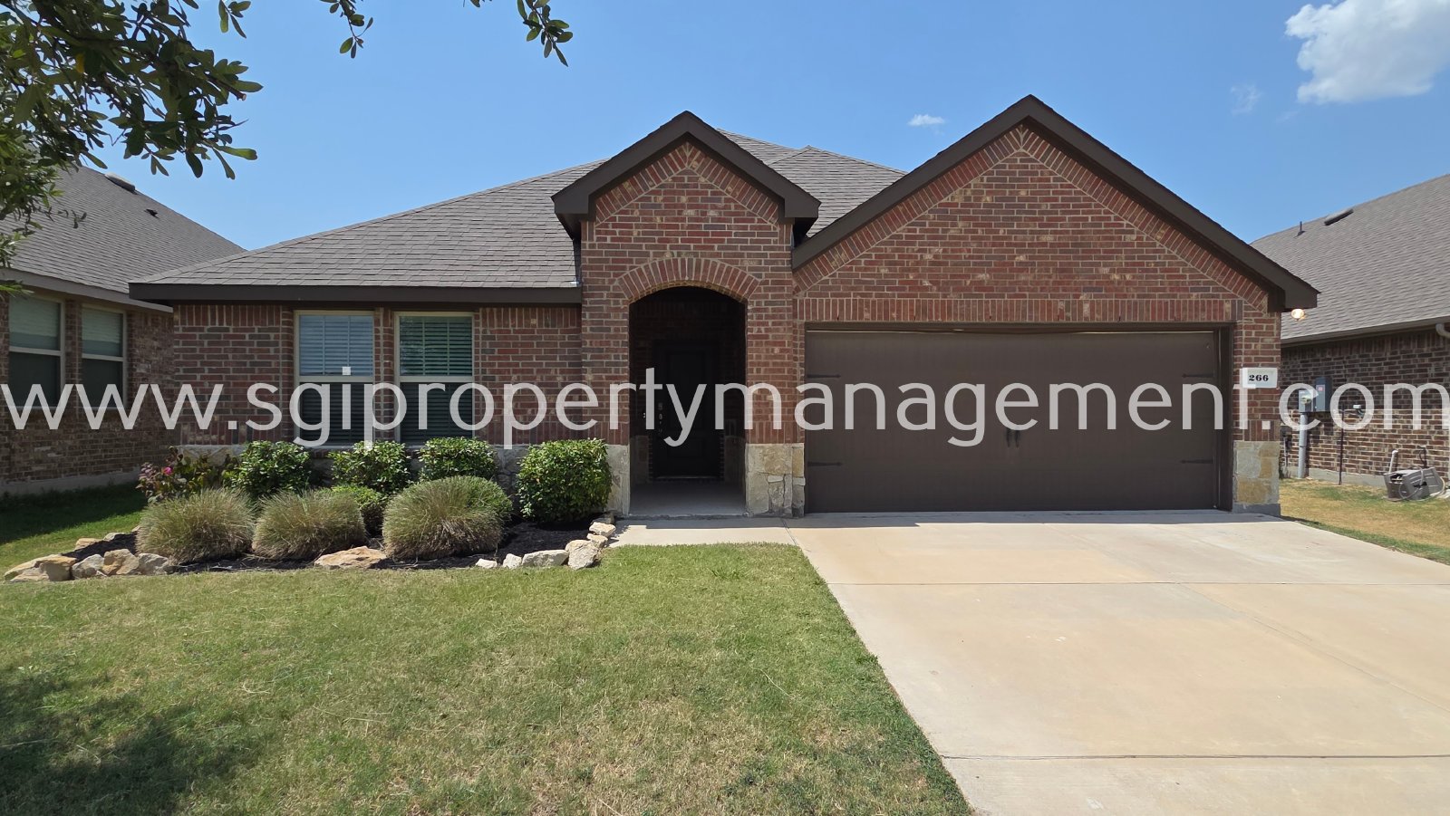 Beautiful updated 4 bedroom Royse City home property image