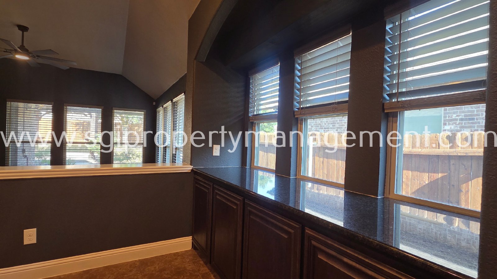 Pristine and Stunning 4 Bedroom! property image