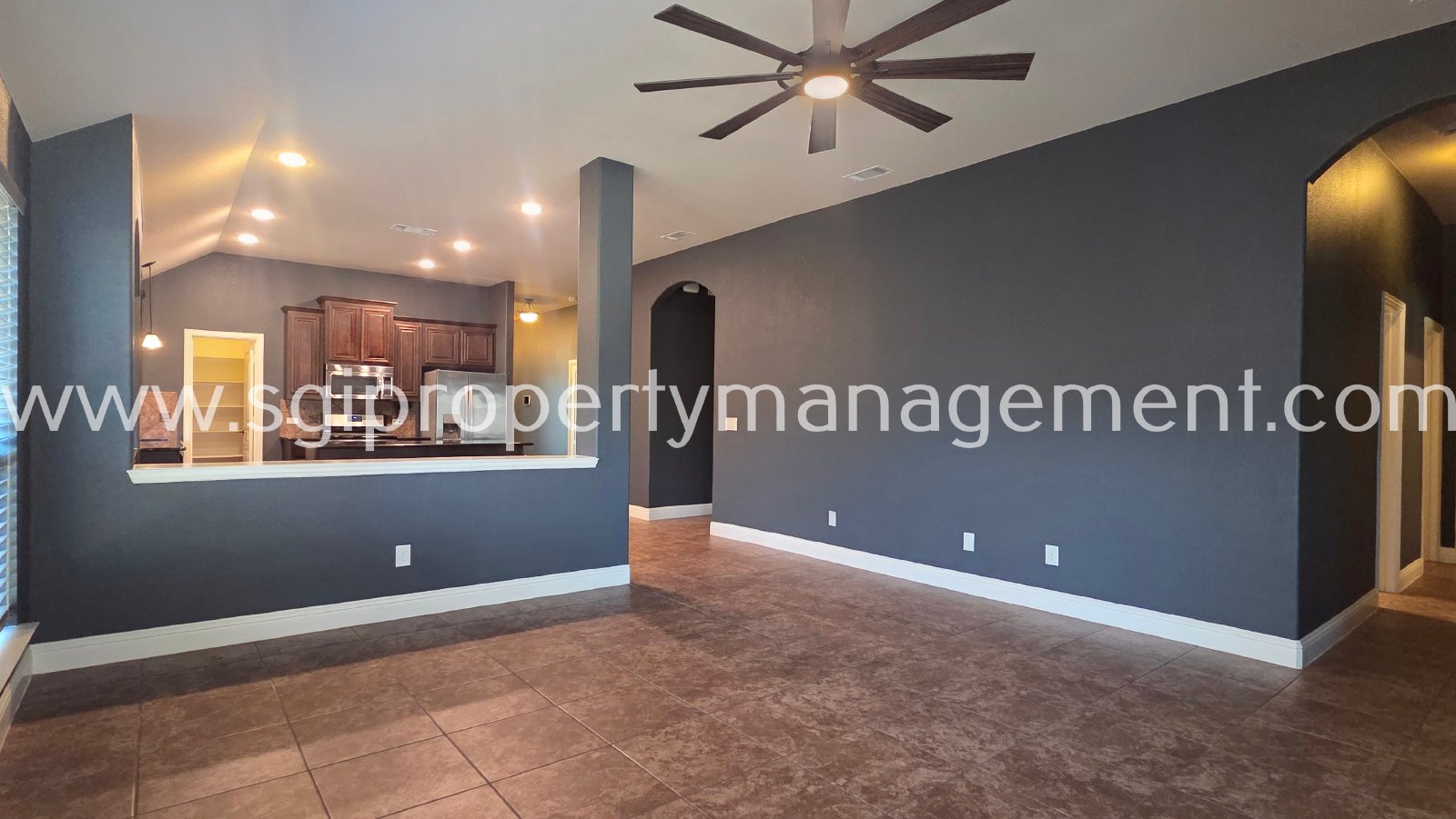 Pristine and Stunning 4 Bedroom! property image