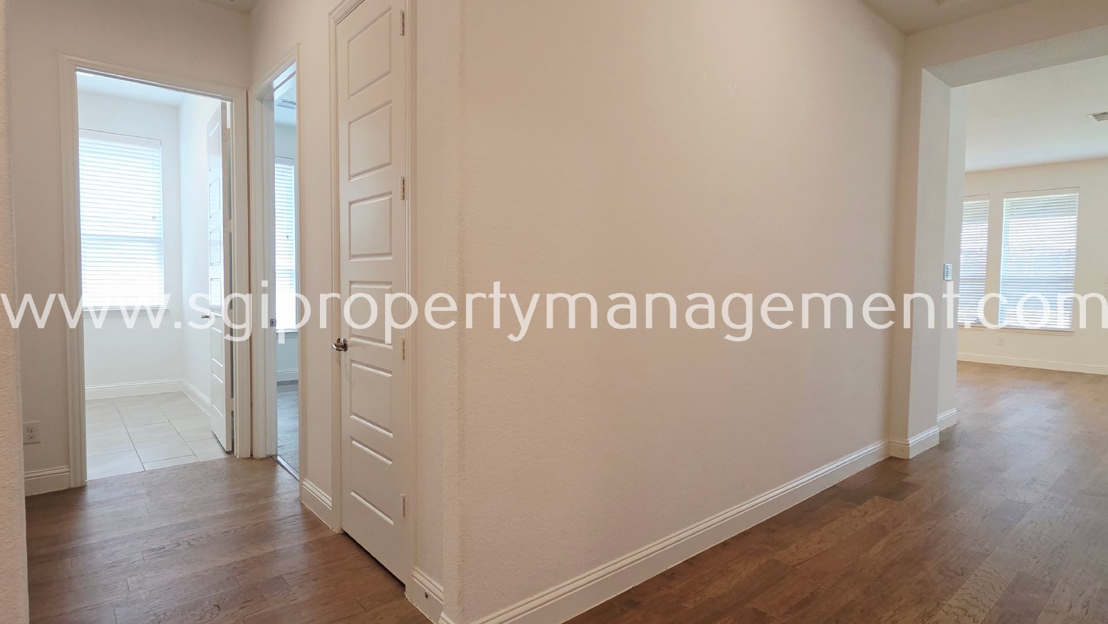 Beautiful home for rent near the Lake! property image