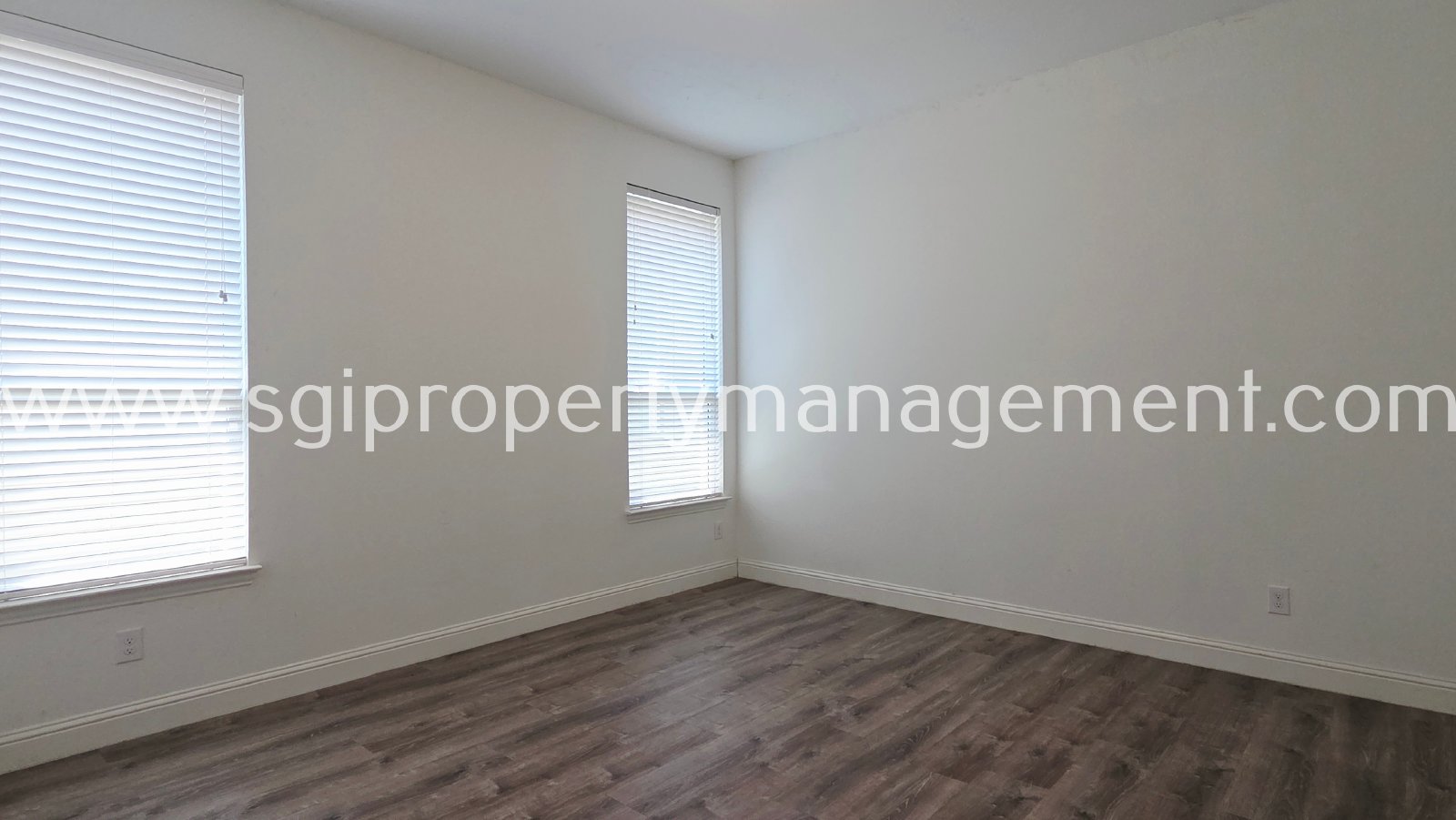 Beautiful home for rent near the Lake! property image