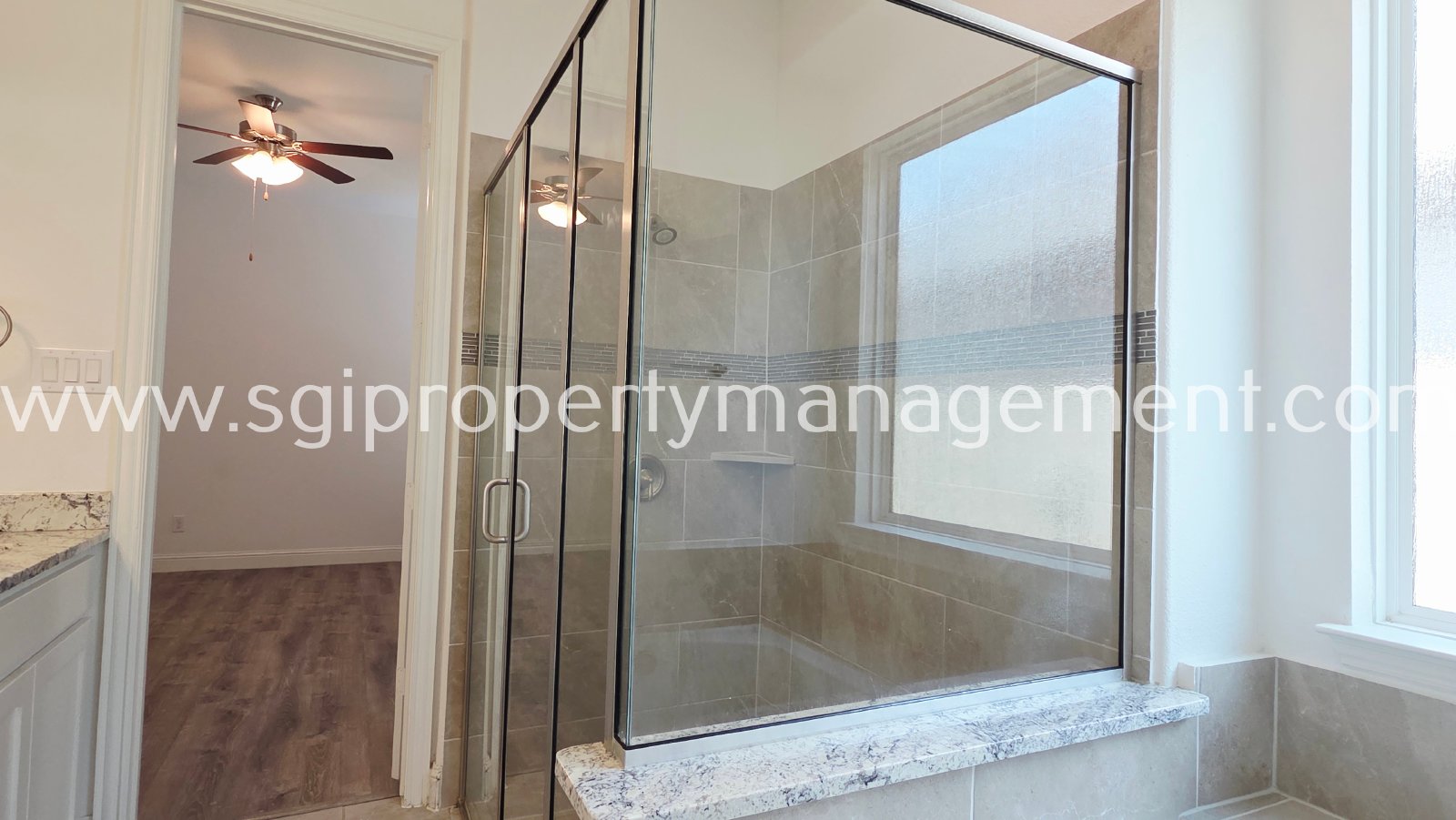 Beautiful home for rent near the Lake! property image