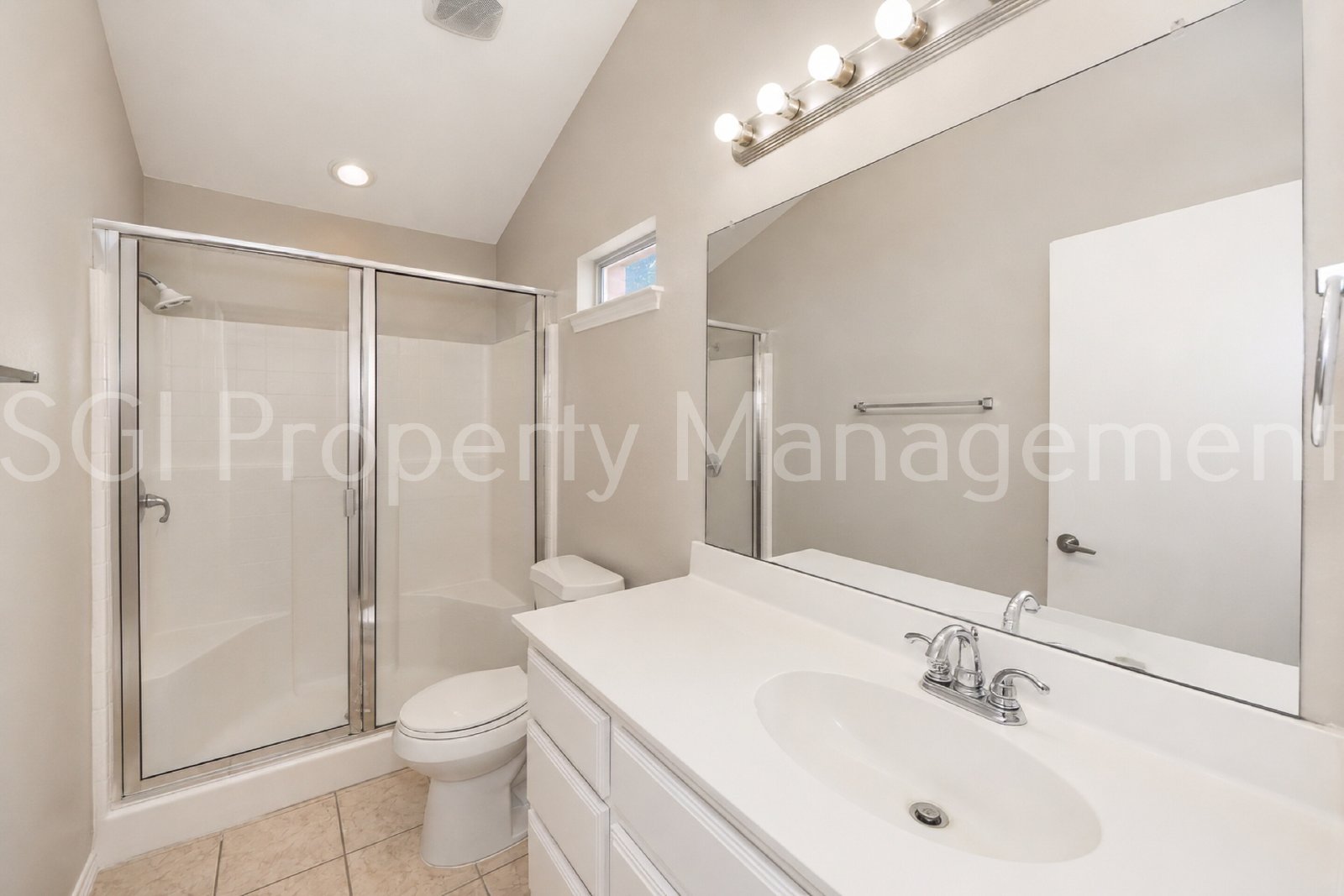 Must see home ready for move in property image