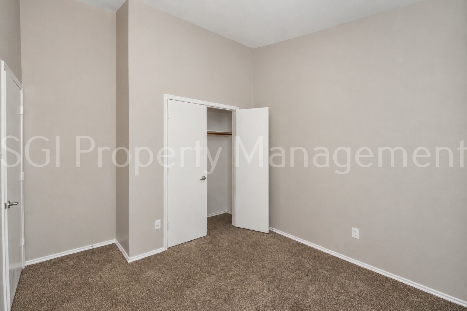 Must see home ready for move in property image