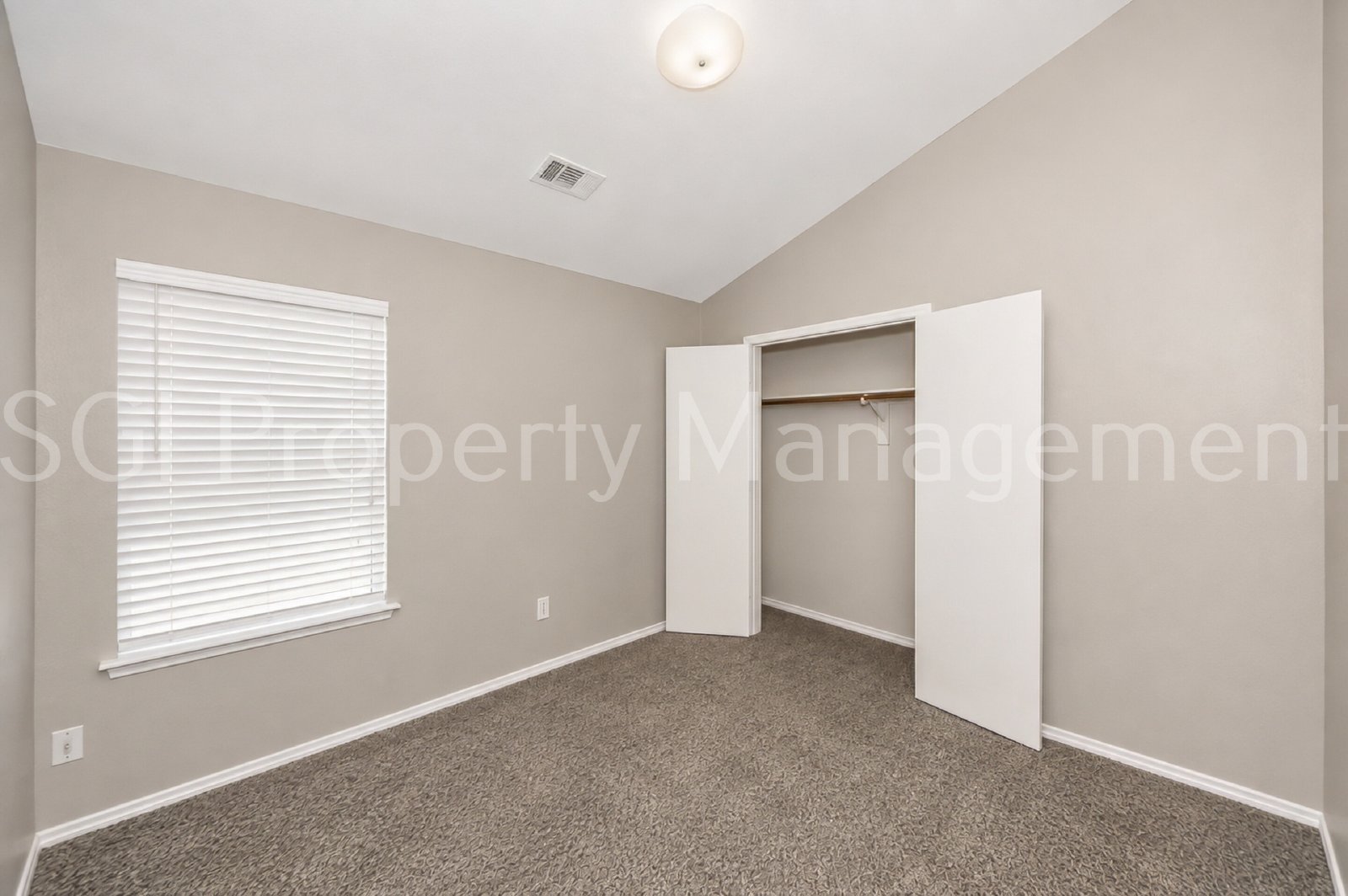 Must see home ready for move in property image
