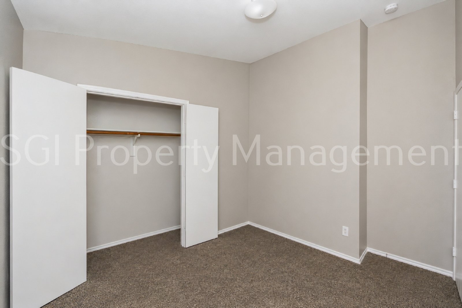 Must see home ready for move in property image