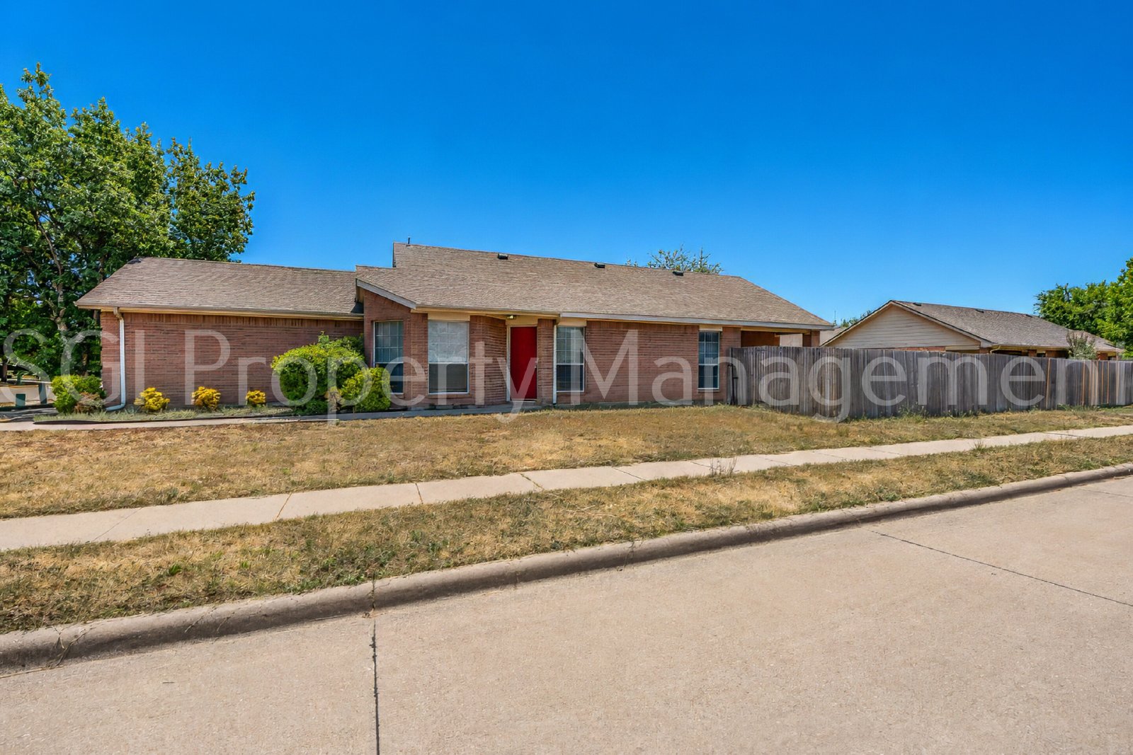 Must see home ready for move in property image