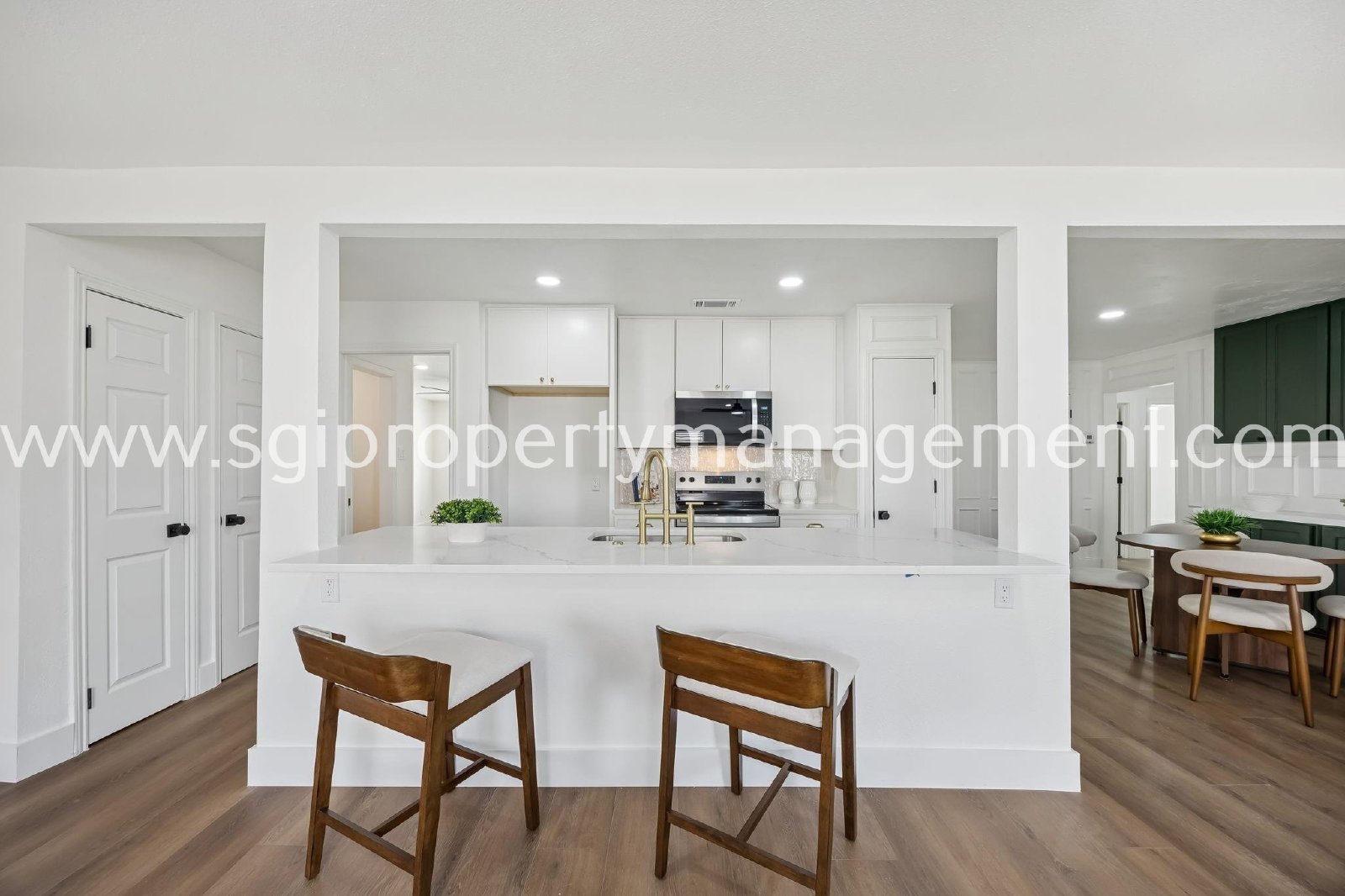 Beautifully, remodeled 4 bedroom home! property image
