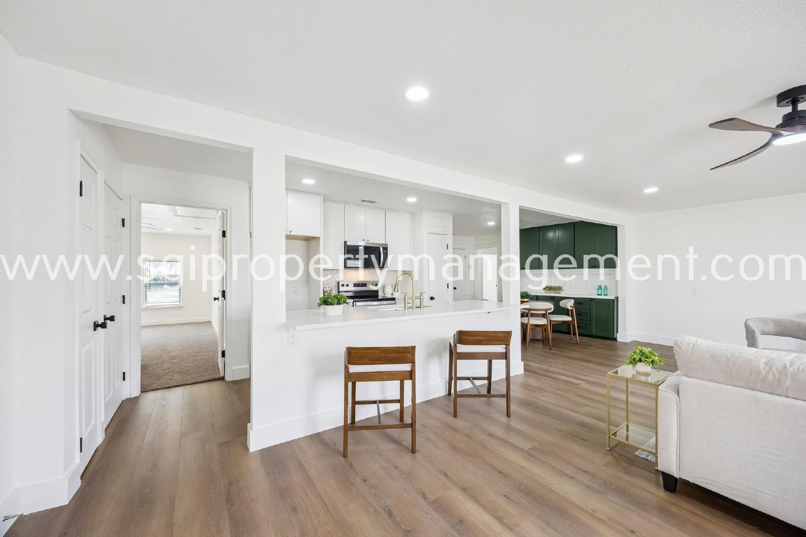 Beautifully, remodeled 4 bedroom home! property image
