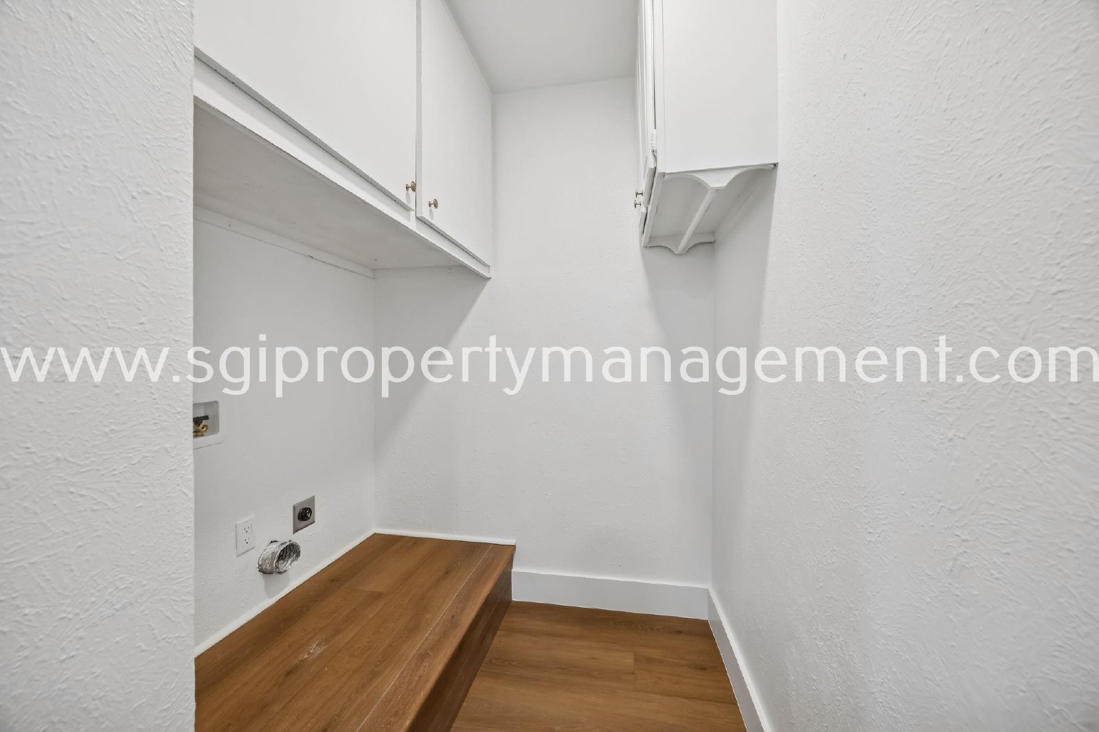 Beautifully, remodeled 4 bedroom home! property image