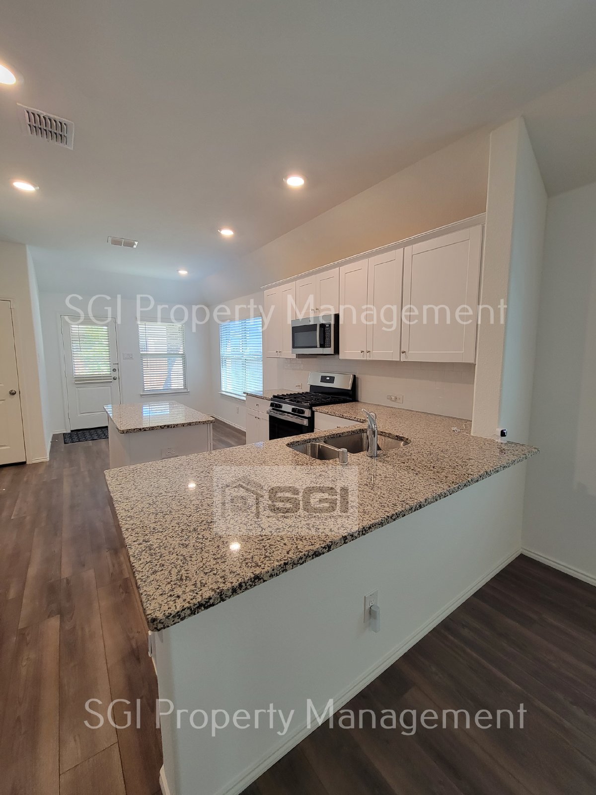 Fabulous 3 bedroom in Hillstone Pointe property image