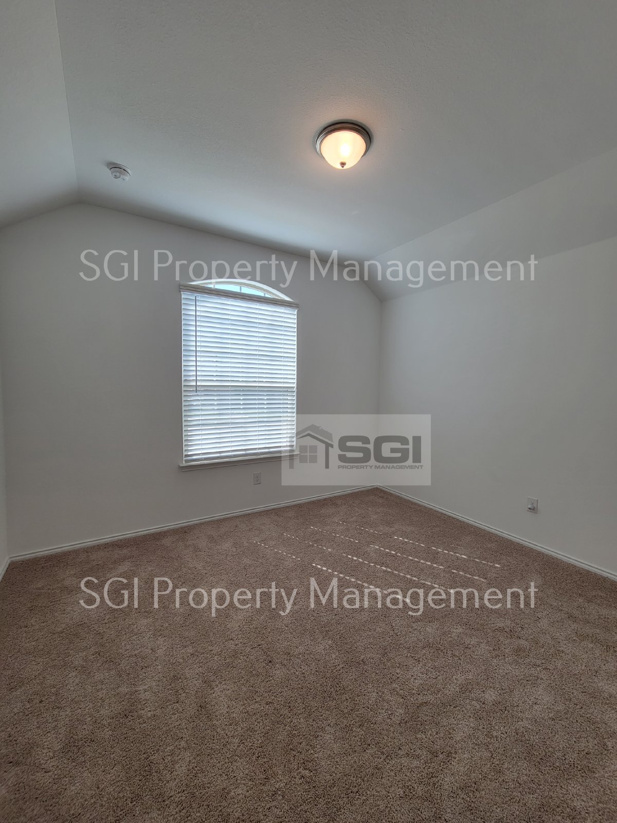 Fabulous 3 bedroom in Hillstone Pointe property image