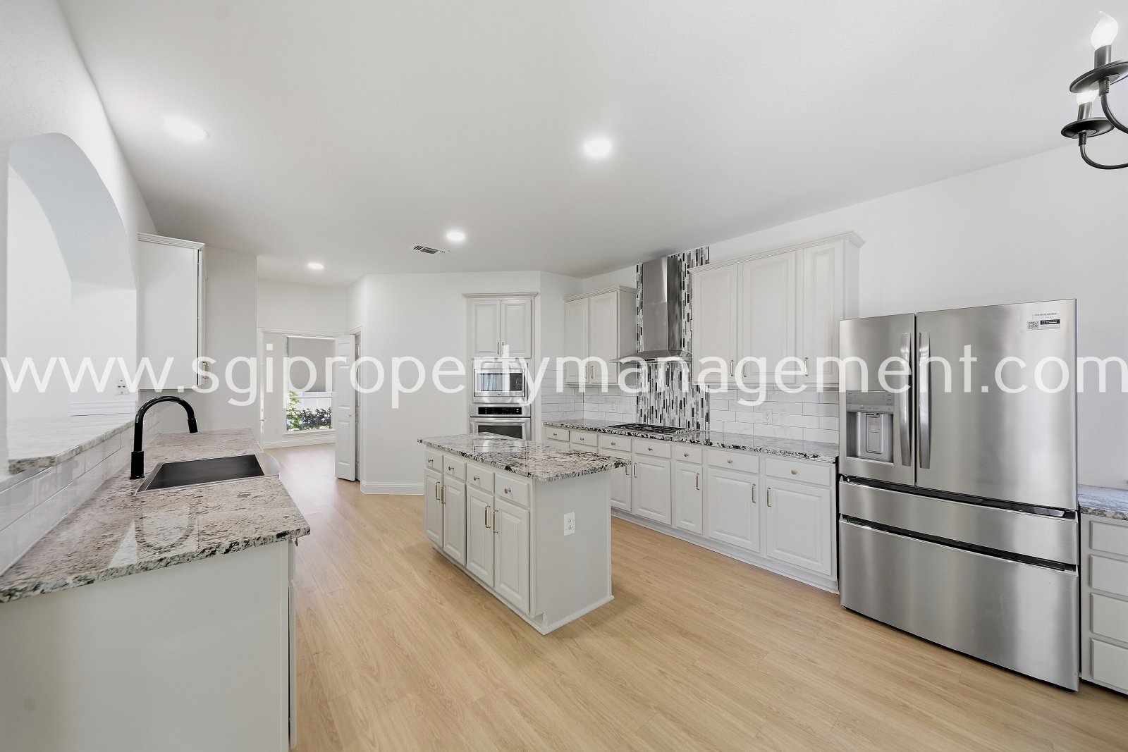 Great West Allen location in Beacon Hill property image