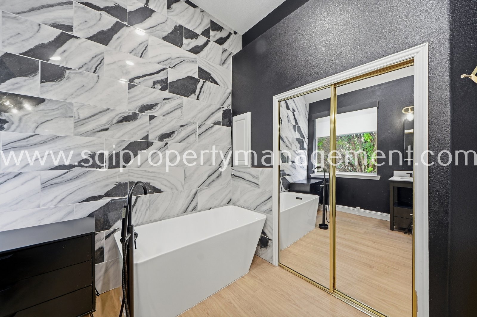 Great West Allen location in Beacon Hill property image