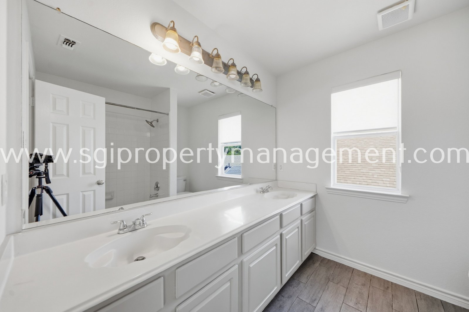 Great West Allen location in Beacon Hill property image