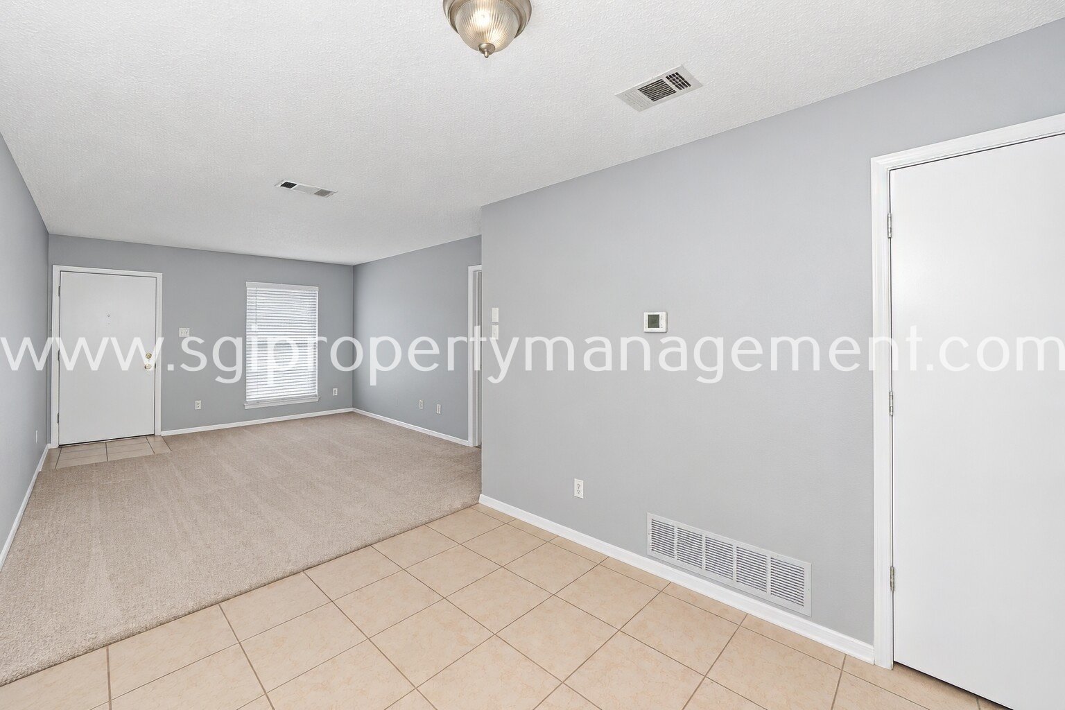 Great 2 bedroom unit of a triplex property image