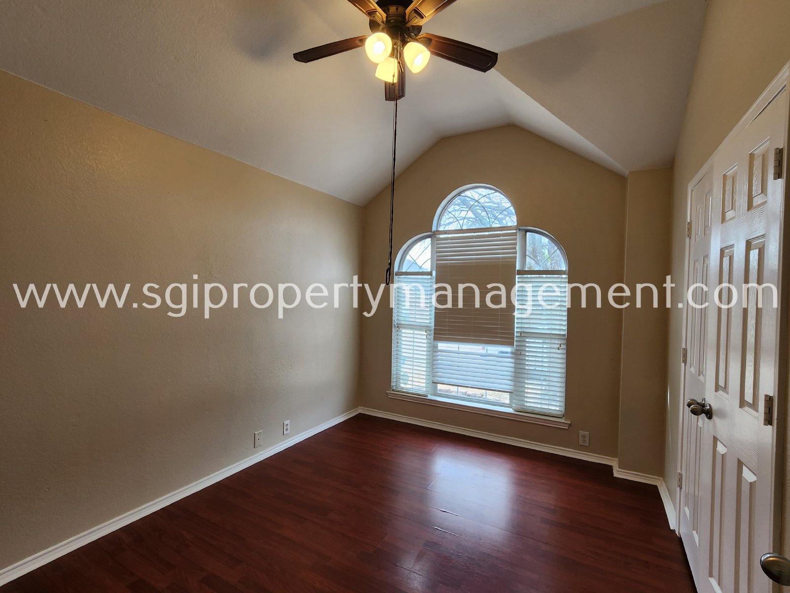 Great 3 Bedroom or with a Study. property image