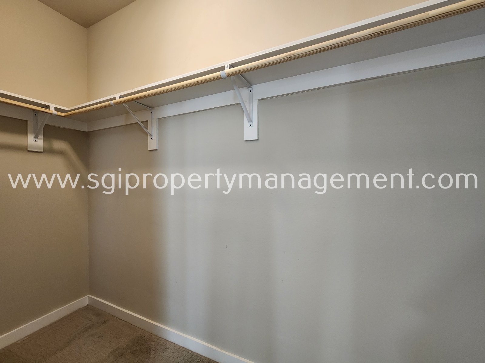 Spacious townhome ready for move in property image