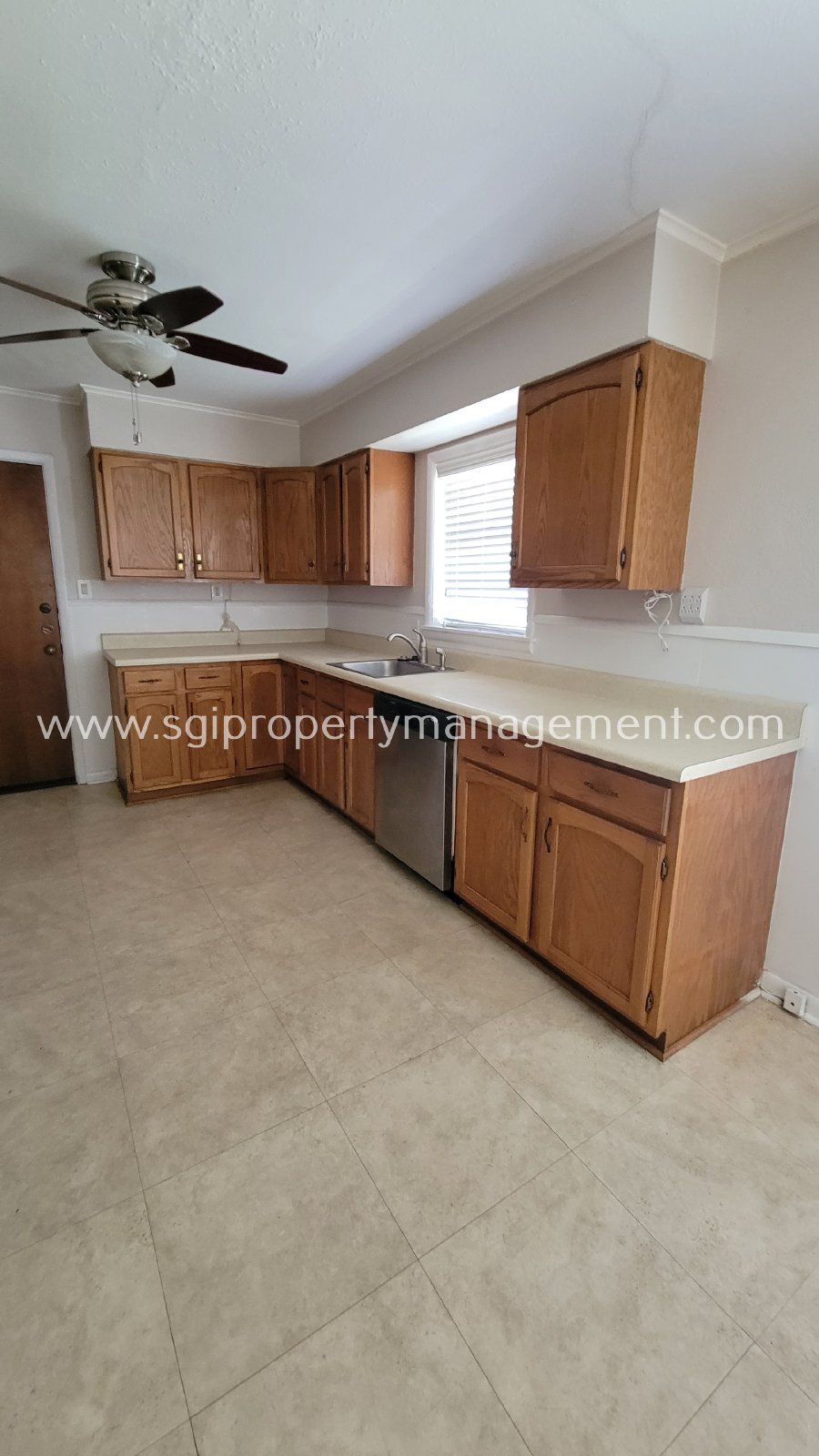 Huge corner lot in Westcliff property image