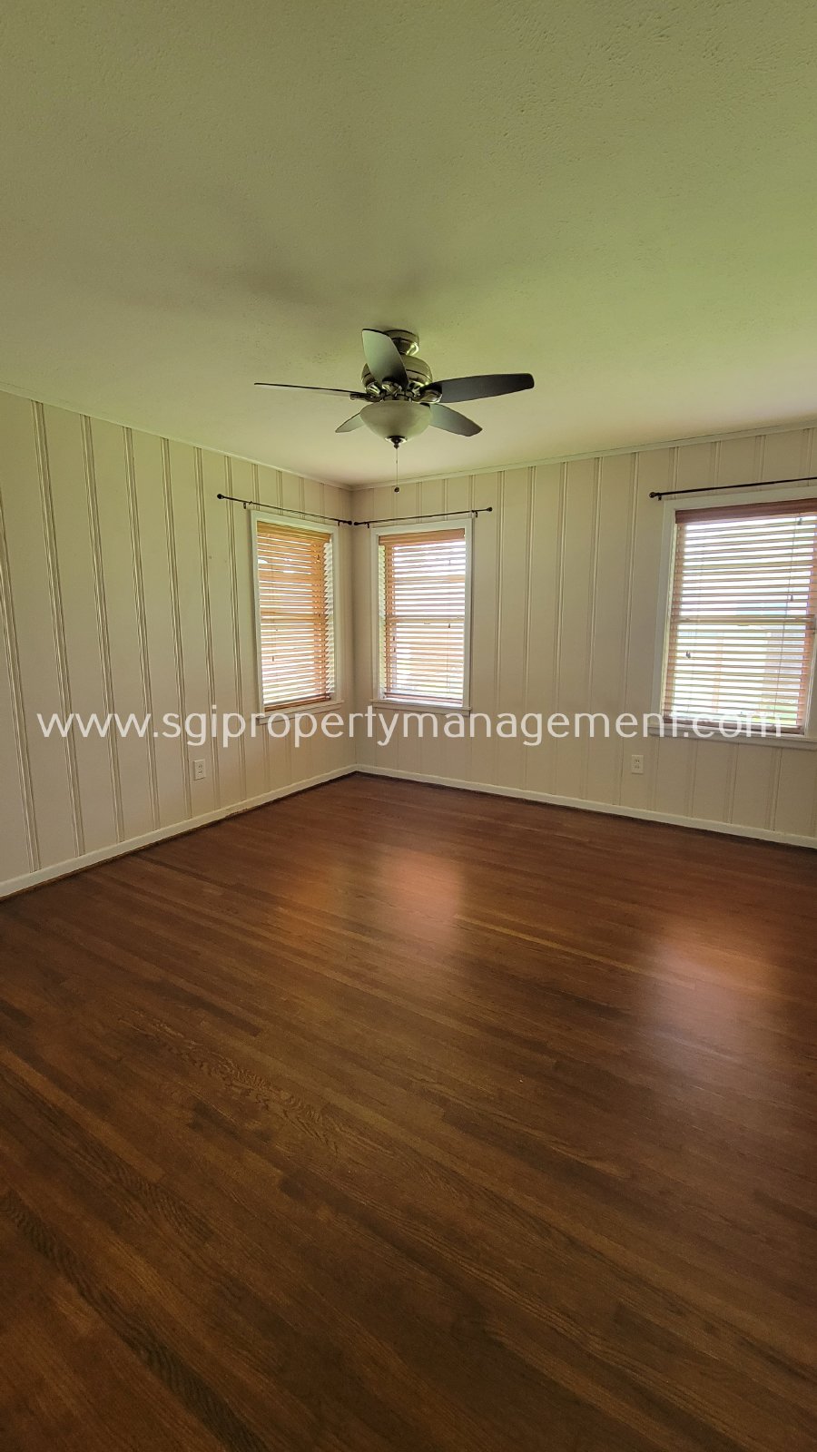 Huge corner lot in Westcliff property image