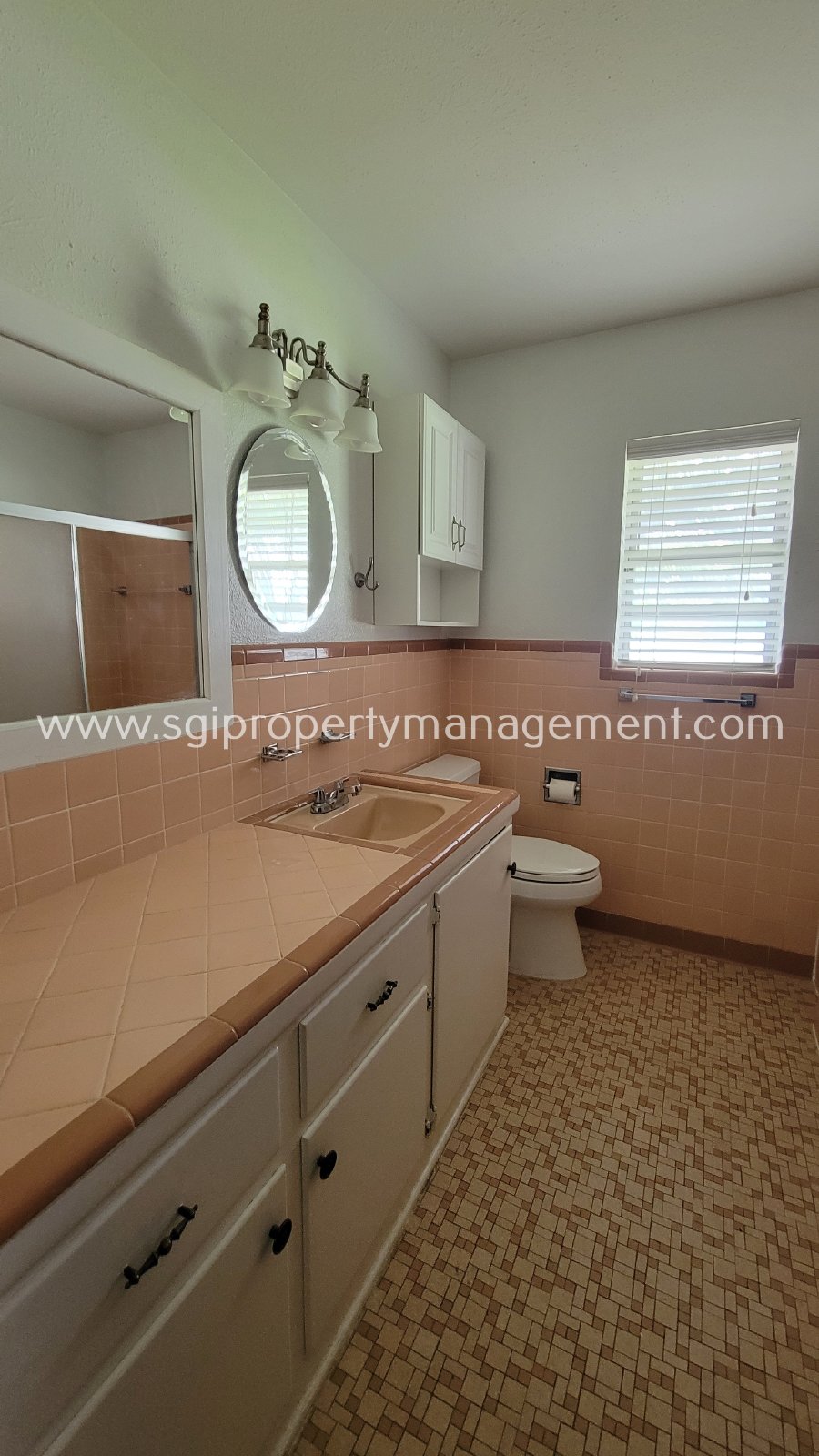 Huge corner lot in Westcliff property image