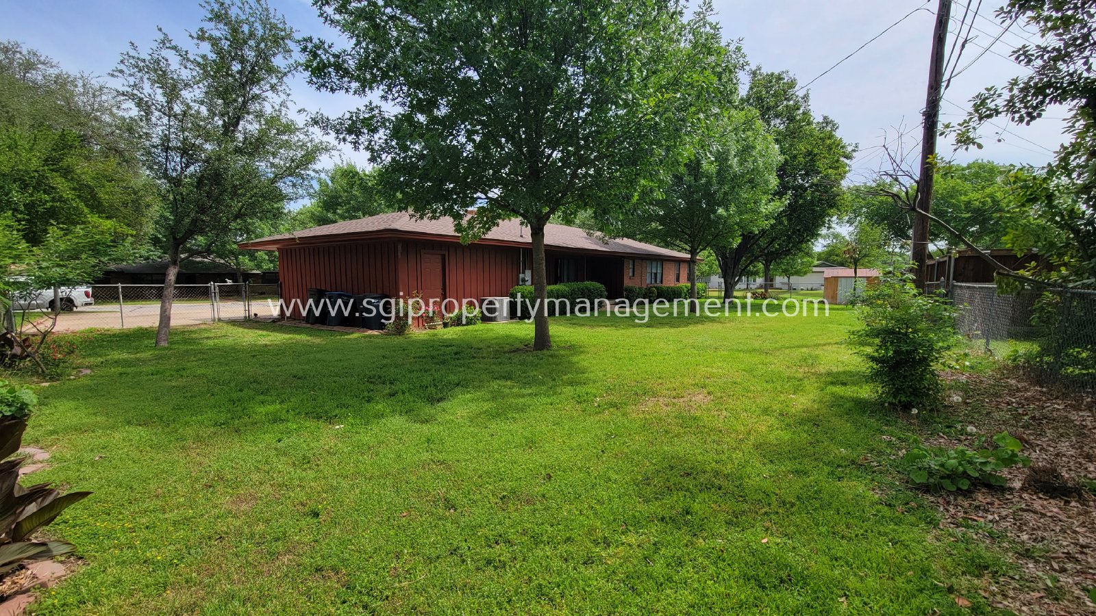 Huge corner lot in Westcliff property image
