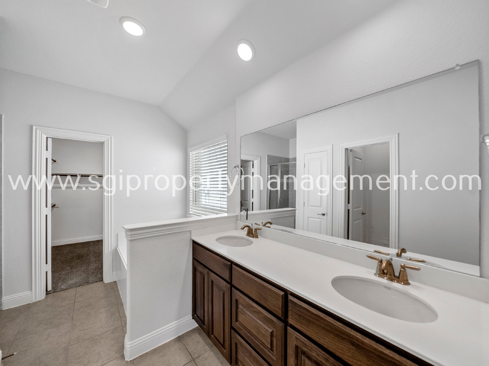 Beautiful 3 bed 2 bath home in Mckinney for rent property image